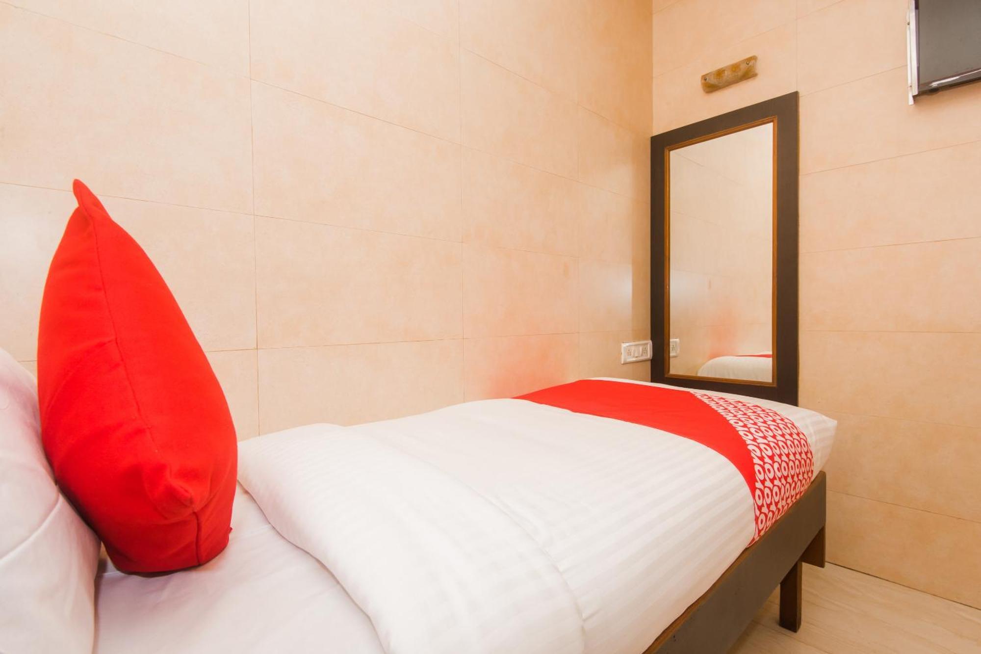 Hotel O Kamal Mumbai Bagian luar foto
